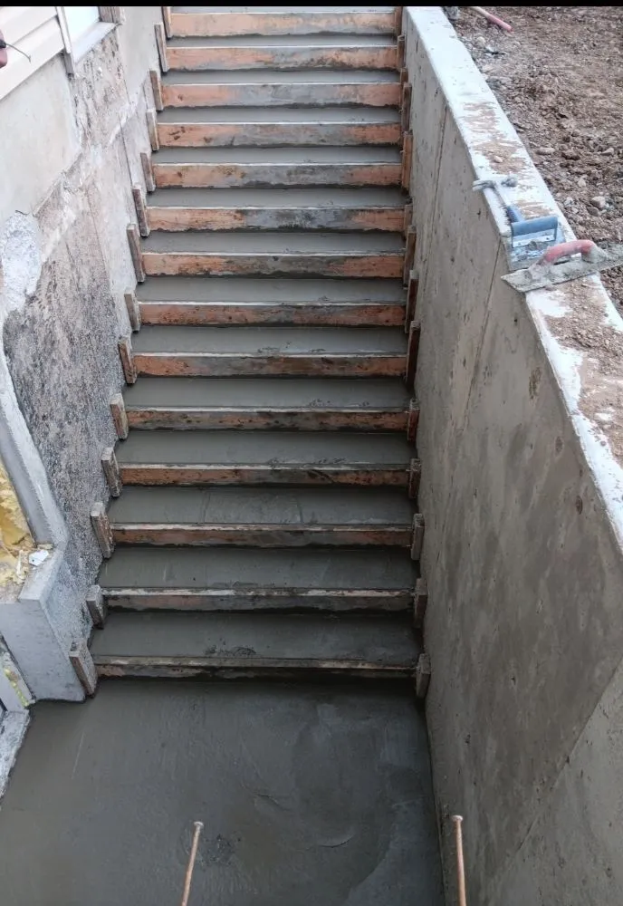 Top-rated lawn care service in Vernal, UT by L&L Construction