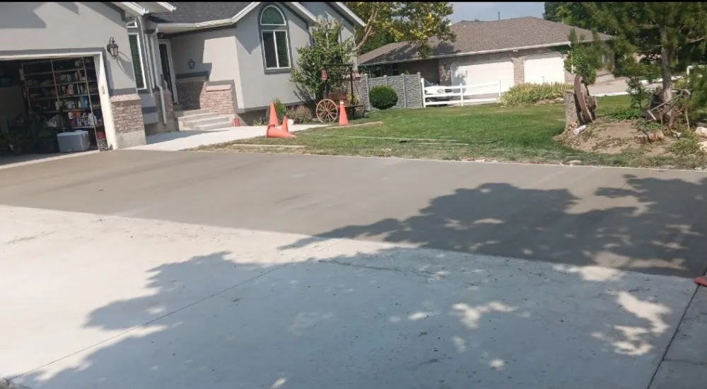 Expert yard cleanup service experts serving Vernal, UT - L&L Construction