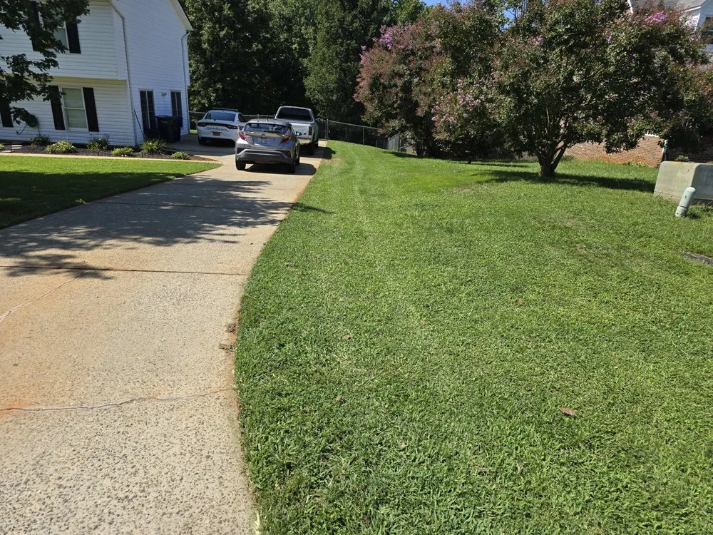 Reliable lawn mowing service in Winston Salem, NC - L&L Green Landscaping