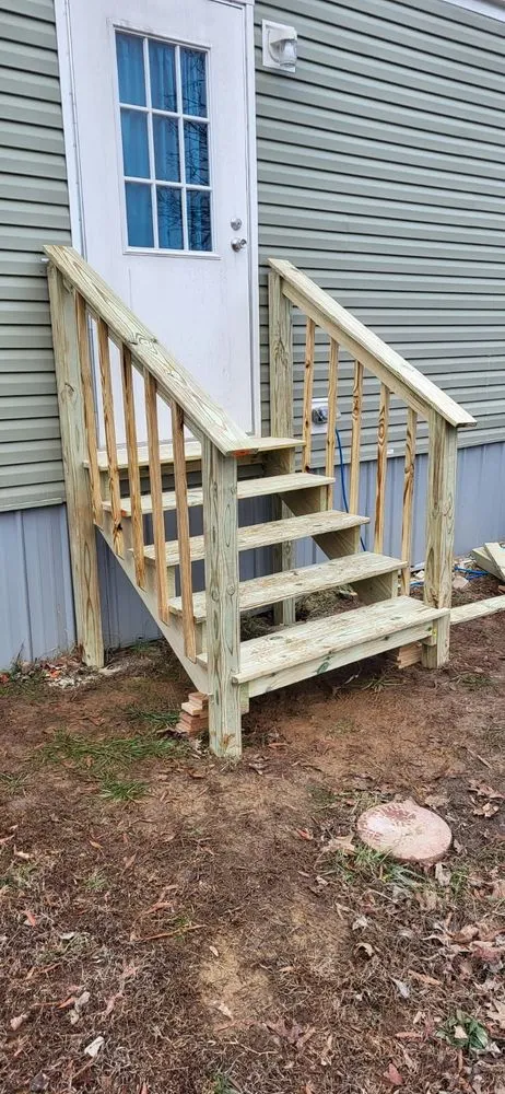 Trusted yard maintenance for year-round maintenance in Hillsboro, TN by L&L Handyman Service