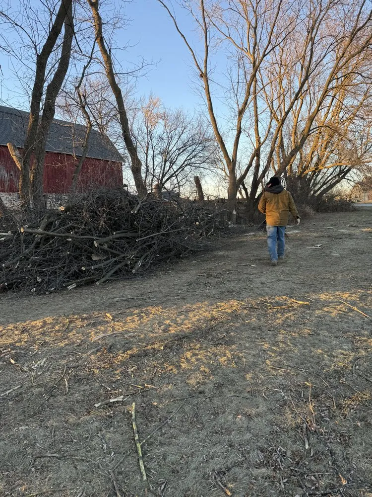 Top-rated outdoor landscaping experts serving Cedarburg, WI - L&L Lawn Care