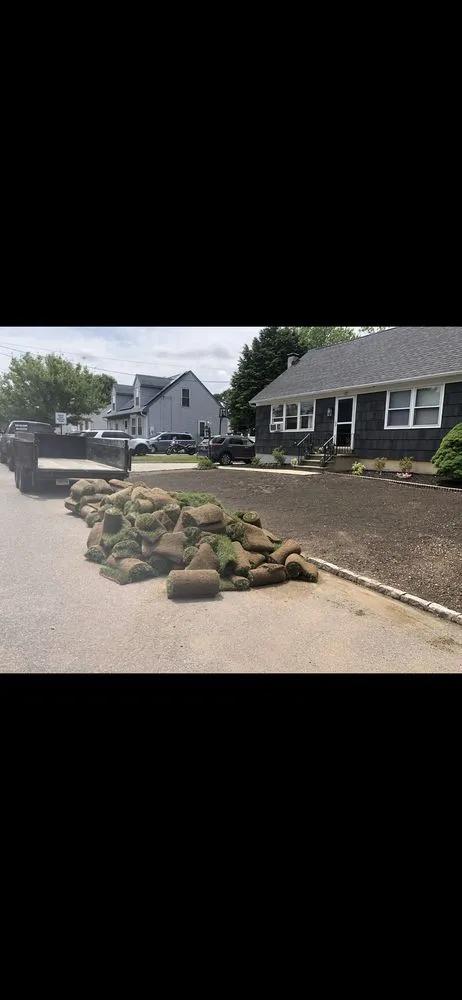 Expert outdoor landscaping experts serving Toms River, NJ - L.L. Lawns