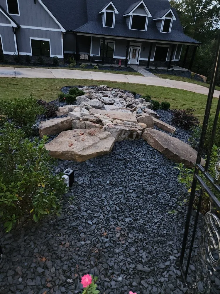 Affordable yard maintenance experts serving Atlanta, GA - L&L Morales Landscaping