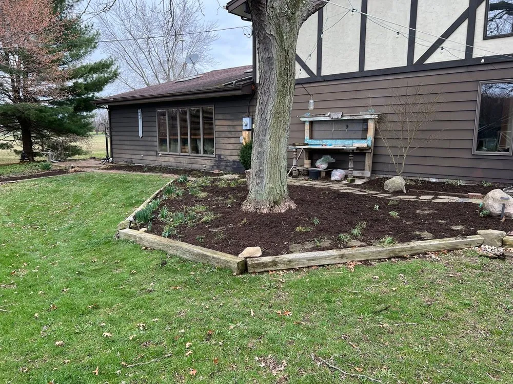 Professional yard cleanup service in Greenville, PA - L&L Projects