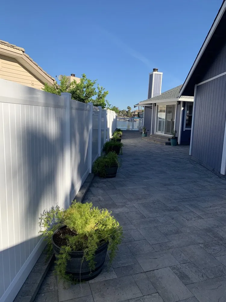 Expert garden landscaping experts serving Brentwood, CA - Llano Grande Landscaping