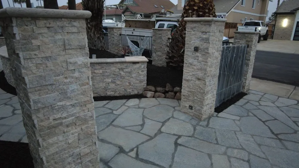 Top-rated lawn care service in Brentwood, CA by Llano Grande Landscaping