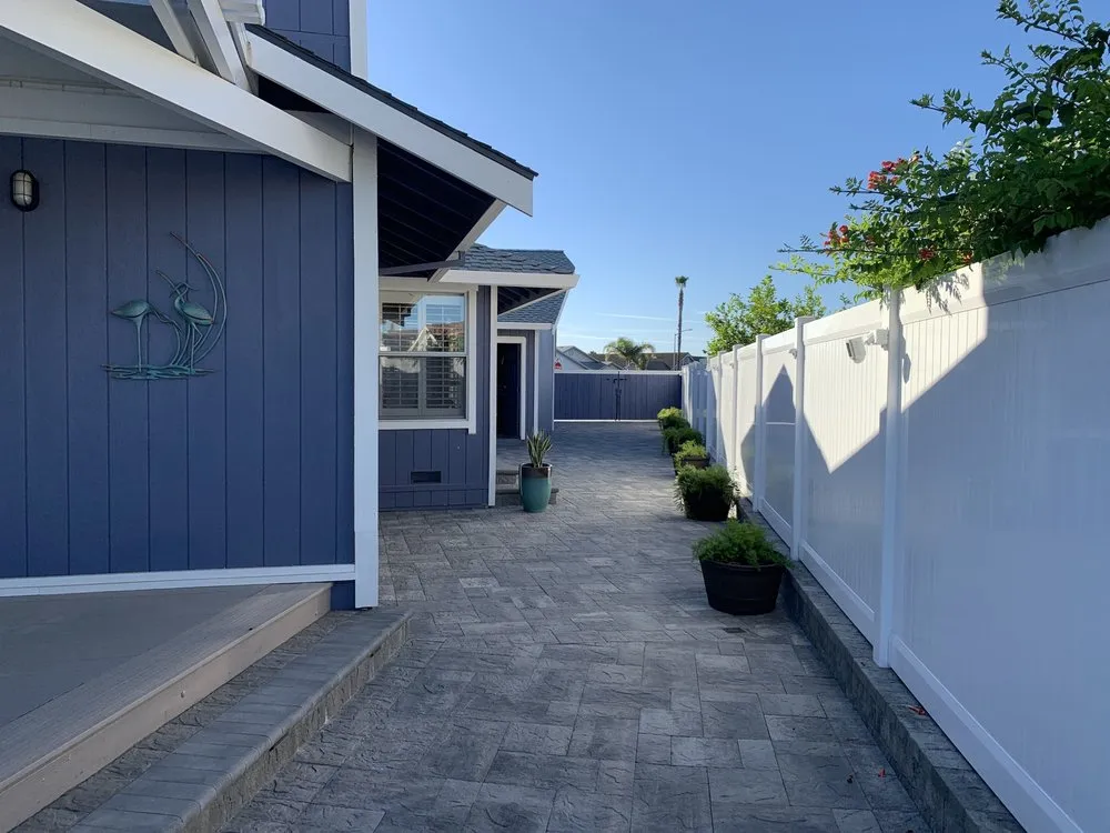 Affordable lawn care service for year-round maintenance in Brentwood, CA by Llano Grande Landscaping