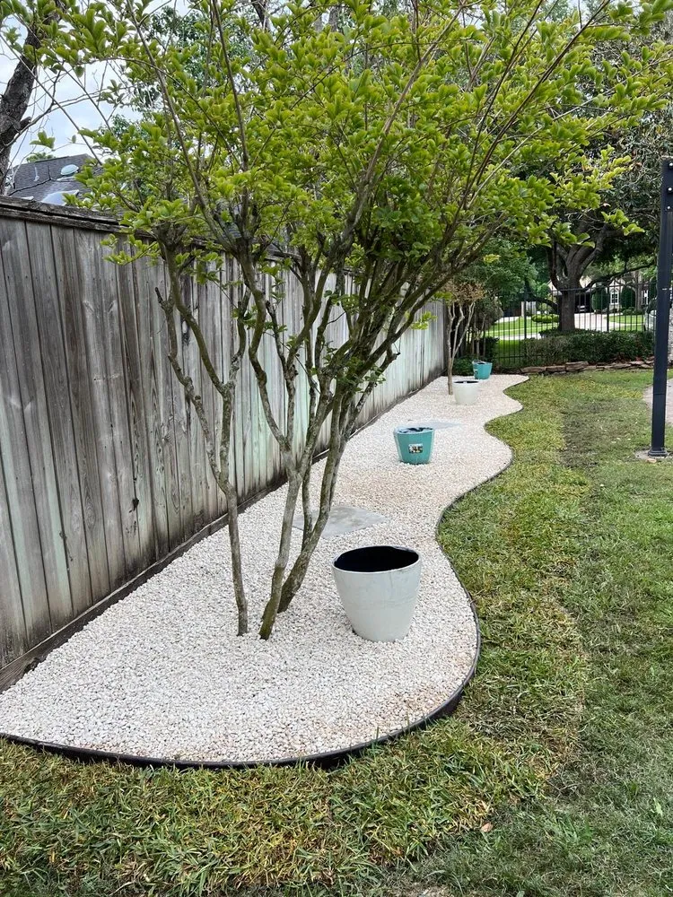 Custom landscape design experts serving Pearland, TX - LLD Landscape & Lawn Designs Of Pearland