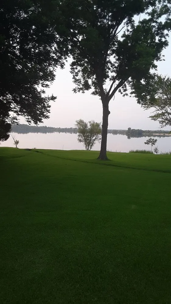 Affordable landscaping services near you across New Bern, NC - Àllen Knows All Construction