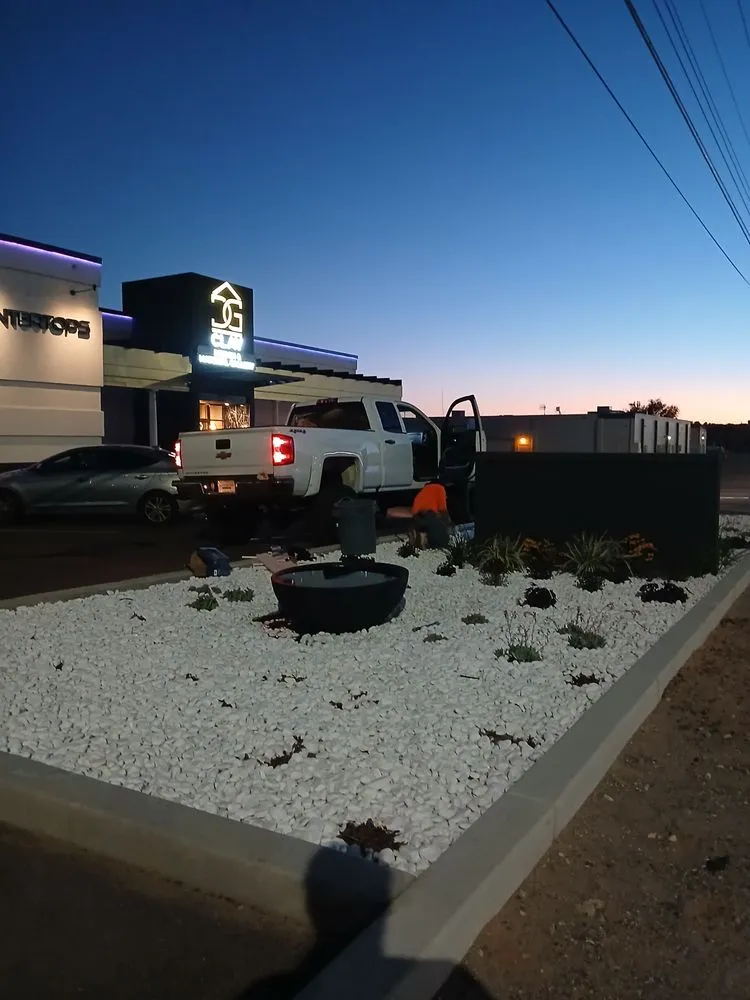 Top-rated lawn mowing service in Albuquerque, NM - Lliguin Landscaping