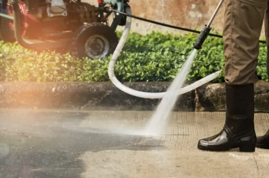 Affordable residential landscaping experts serving Huntsville, AL - LL&L Lawn Care & Construction