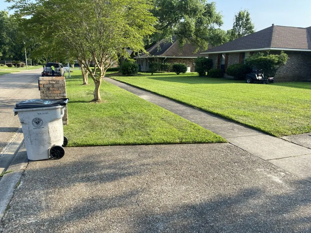 Affordable landscaping services near you across Baton Rouge, LA - LLMM Lawn Service