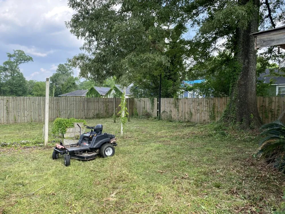 Top-rated lawn care service with custom design in Baton Rouge, LA by LLMM Lawn Service