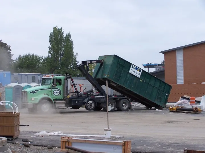 Professional outdoor landscaping in Federal Way, WA by Lloyd Enterprises