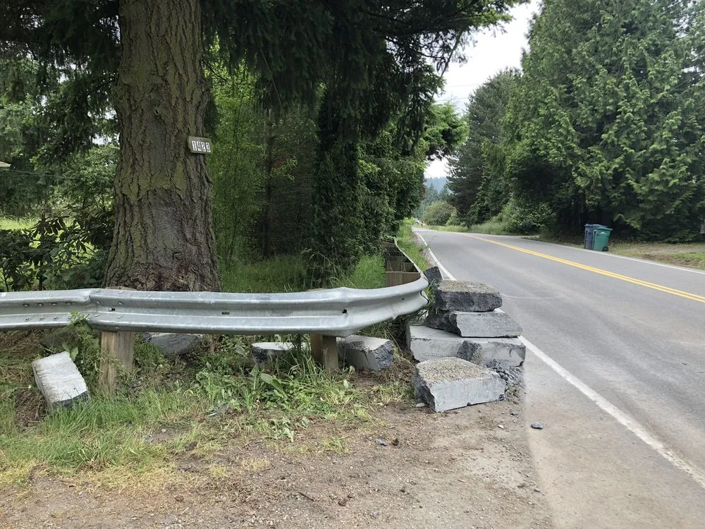 Affordable landscaping services in Federal Way, WA - Lloyd Enterprises