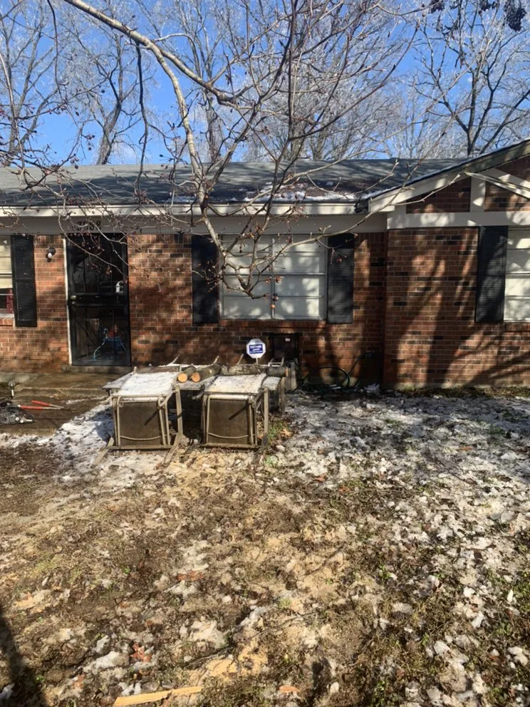 Trusted outdoor landscaping with custom design in Arlington, TN by Lloyd’s Lawn Care Service