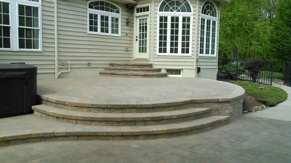 Affordable landscape design experts serving Flemington, NJ - LLT Landscaping