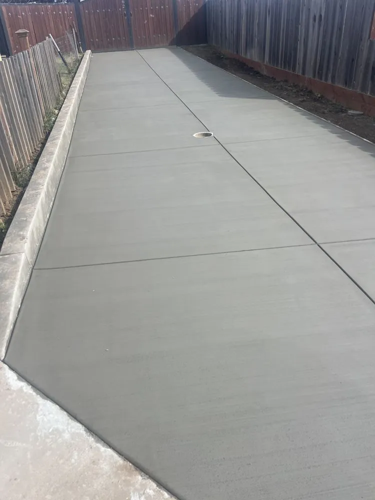 Affordable residential landscaping for year-round maintenance across Monterey, CA - LM Landscaping