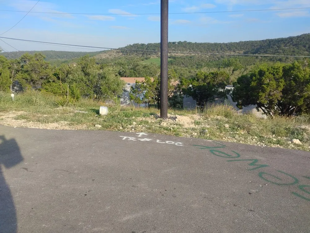 Local yard cleanup service experts serving Canyon Lake, TX - L&M Lawn Care