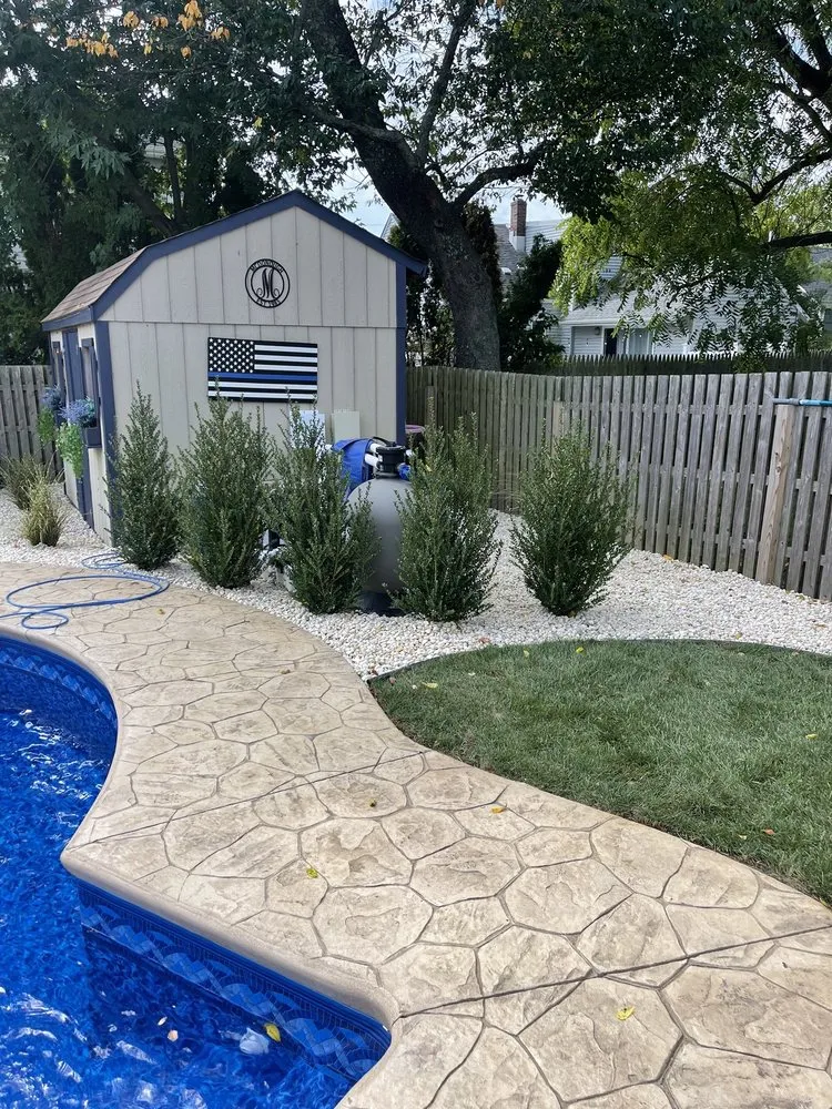 Custom lawn mowing service for beautiful yards in Belmar, NJ by LMB landscaping