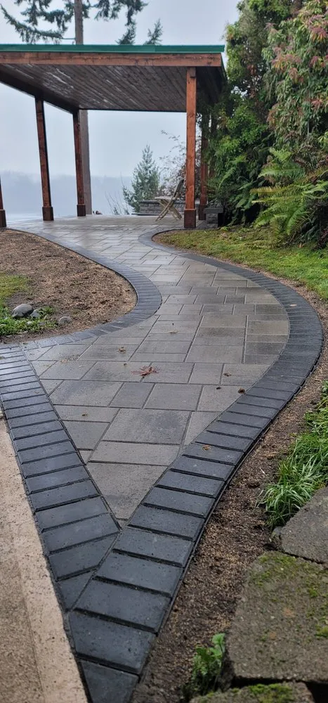 Professional lawn care service experts serving Auburn, WA - LMS Landscapes & Fence Services