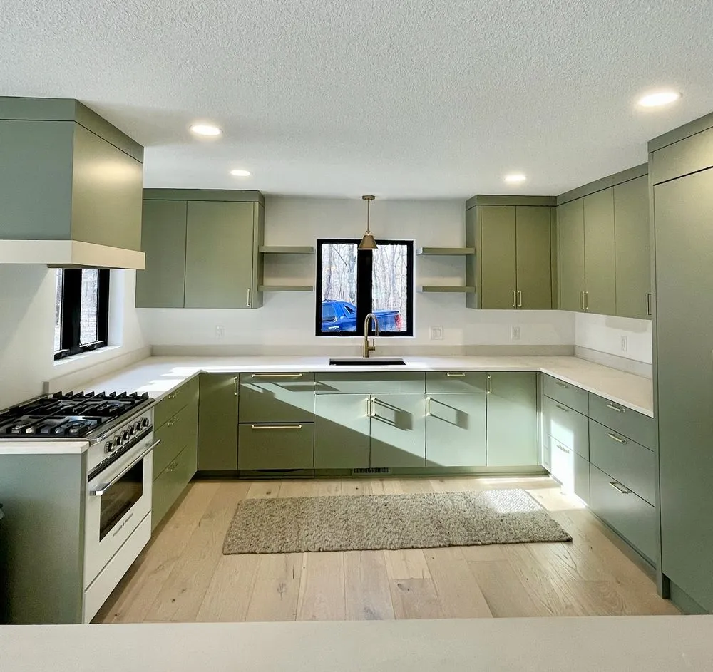 Custom lawn care service for beautiful yards across Eagan, MN - LMT Home