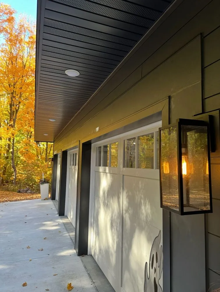 Custom lawn care service for residential properties in Eagan, MN by LMT Home