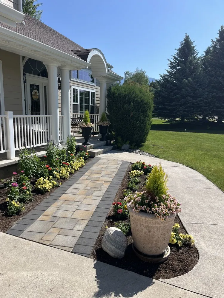 Top-rated landscape design in Bozeman, MT by LMZ Excavating