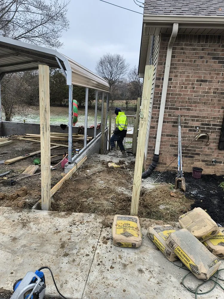 Custom outdoor landscaping near you in Clarksville, TN by LNM Landscaping