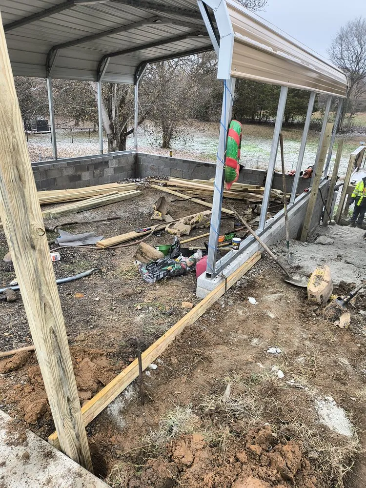 Professional landscaping services experts serving Clarksville, TN - LNM Landscaping