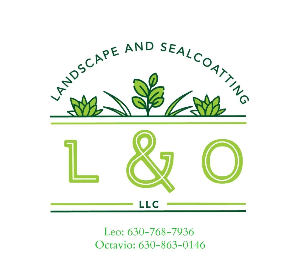 Expert garden landscaping in Glendale Heights, IL by L&O Landscaping and Sealcoating