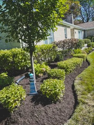 L&O Landscaping and Sealcoating