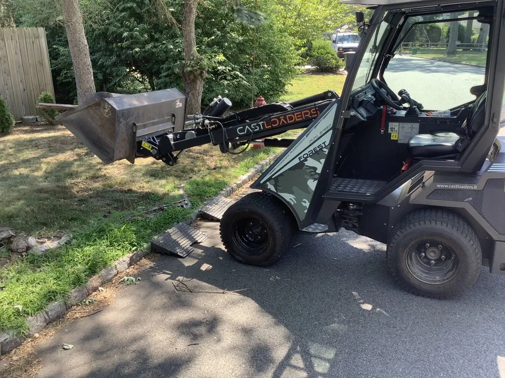 Professional landscaping services in Morristown, NJ by Loader4hire