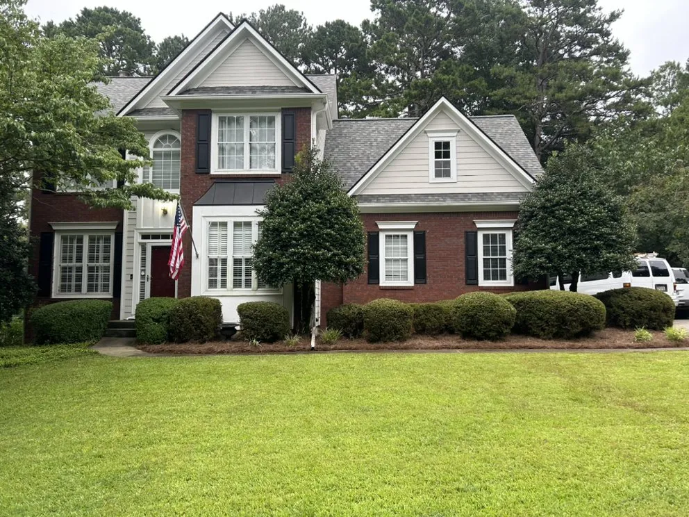 Custom yard cleanup service experts serving Buford, GA - Lobo Landscape