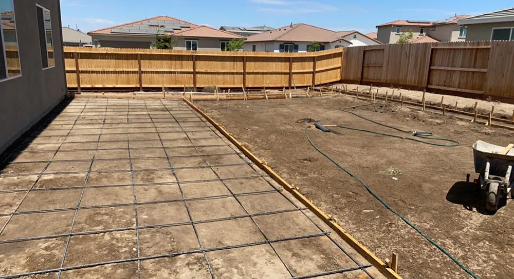 Trusted yard maintenance near you across Tracy, CA - Lobos Garden Services