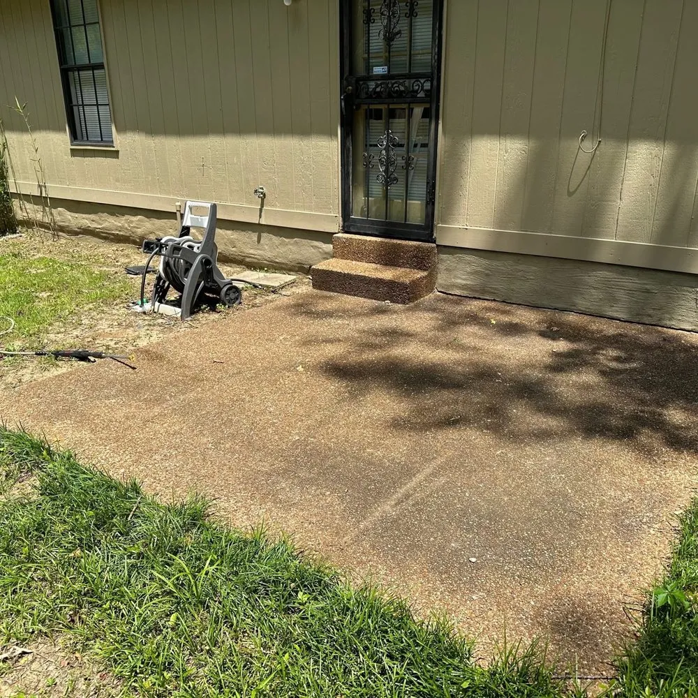 Reliable garden landscaping near you in Memphis, TN by Loc It Down Solutions