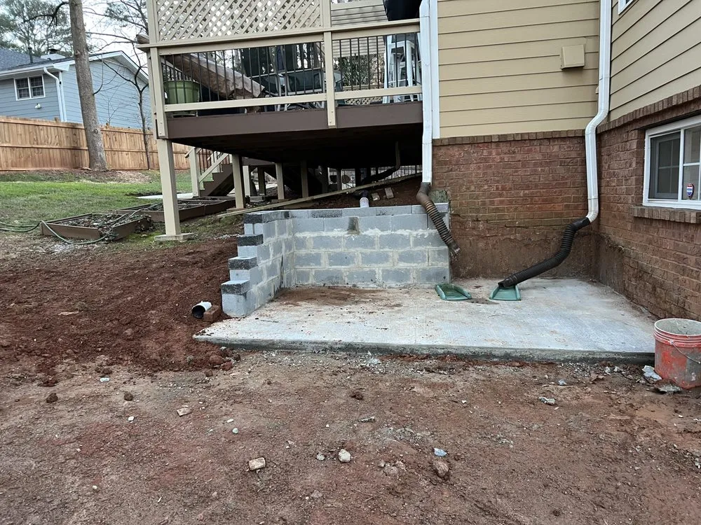 Affordable residential landscaping in Snellville, GA by Local Boyz