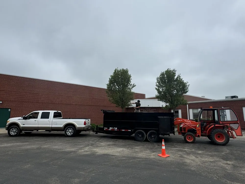 Local landscape design experts serving Fowlerville, MI - Local Lawn & Landscape