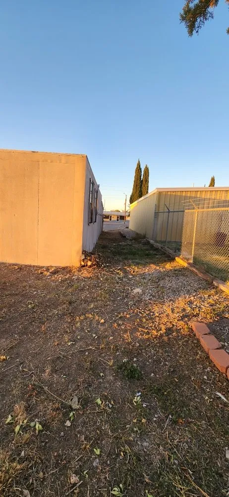 Expert lawn care service with custom design across Alamogordo, NM - Local Lawn Care