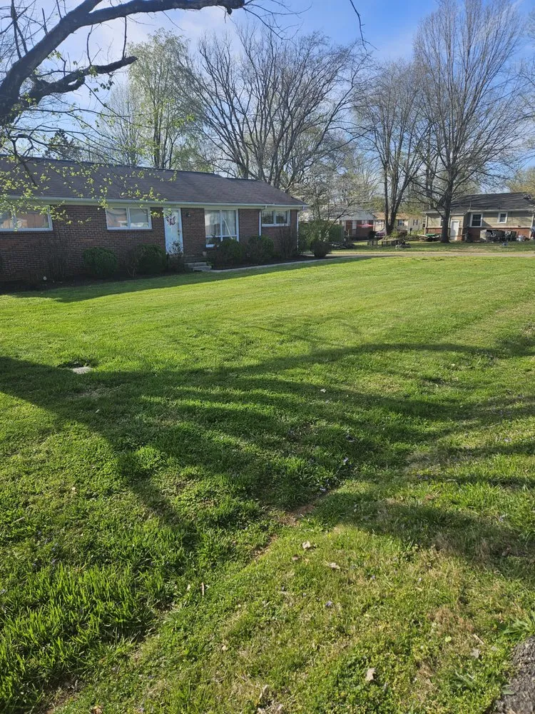 Affordable outdoor landscaping experts serving Murfreesboro, TN - Local Lawncare