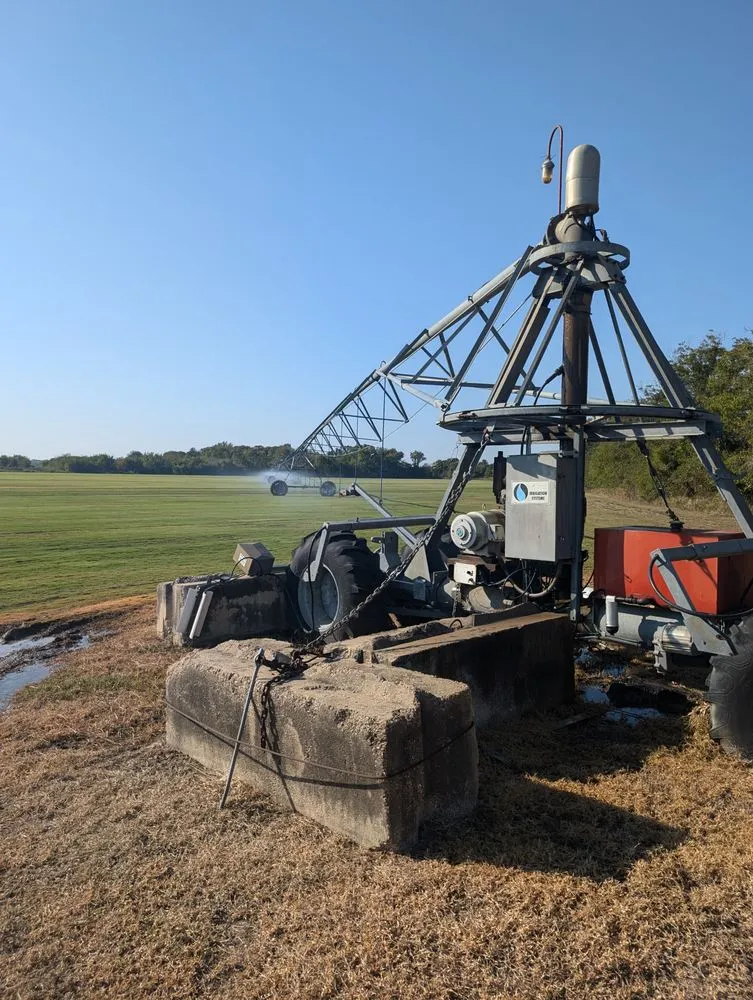 Trusted outdoor landscaping experts serving Ennis, TX - Local Sod Grass