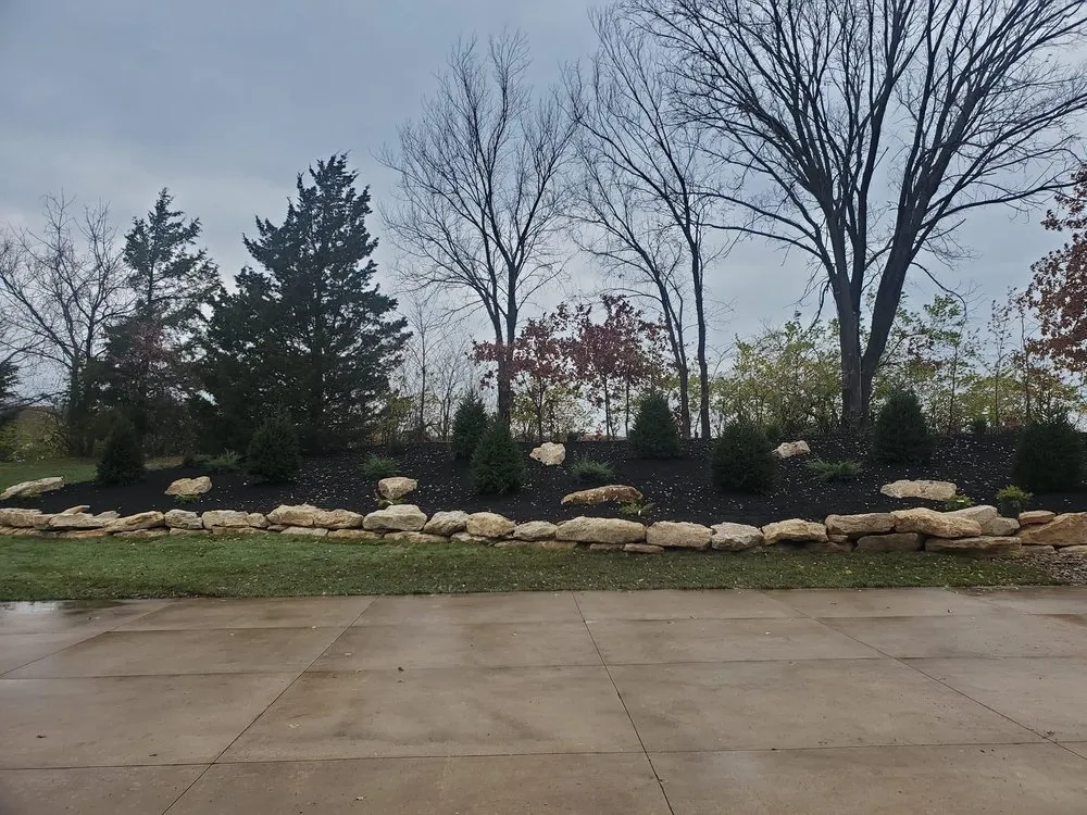 Local landscaping services in Wright City, MO by Lochness Landscaping