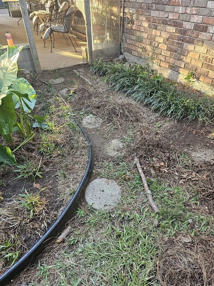 Affordable landscaping services in Bossier City, LA by Lockdown Lawns