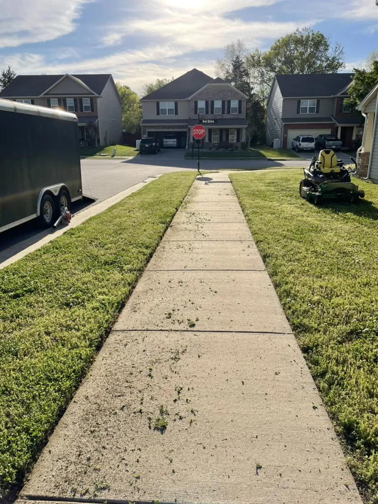 Expert landscape installation for year-round maintenance across Lebanon, TN - Lockert Lawn Maintenance