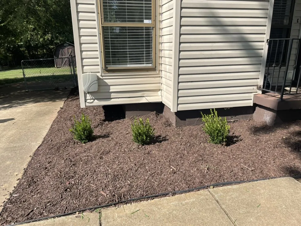 Custom landscape installation experts serving Lebanon, TN - Lockert Lawn Maintenance