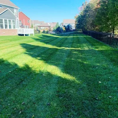 Lockert’s Lawn Care Logo