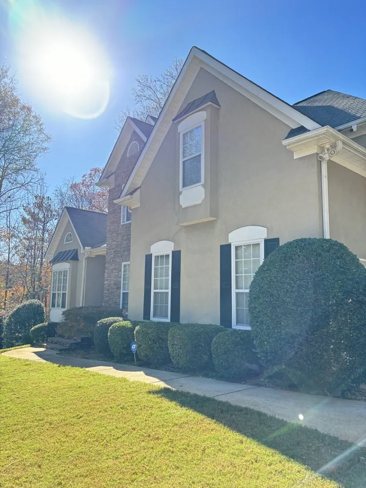 Local yard cleanup service near you in McDonough, GA by Locke’s Lawn Recovery