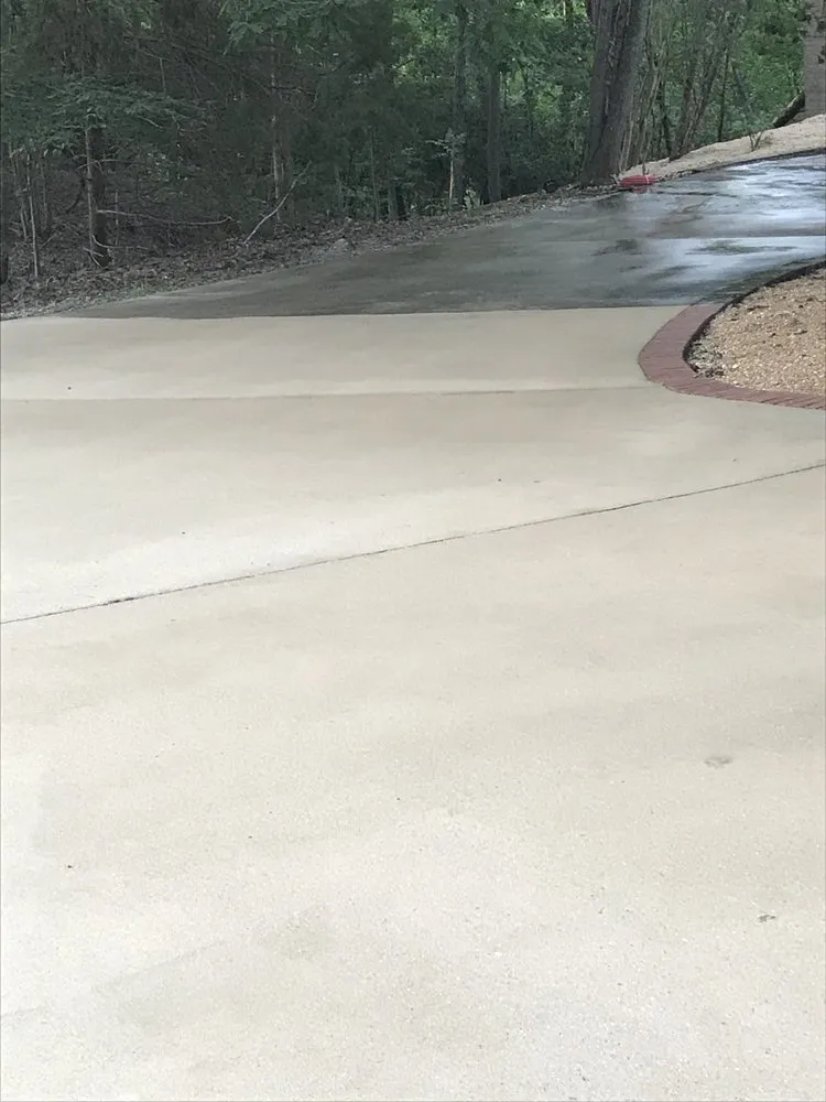 Local garden landscaping in Brookwood, AL - Lockhart Lawn Ranger