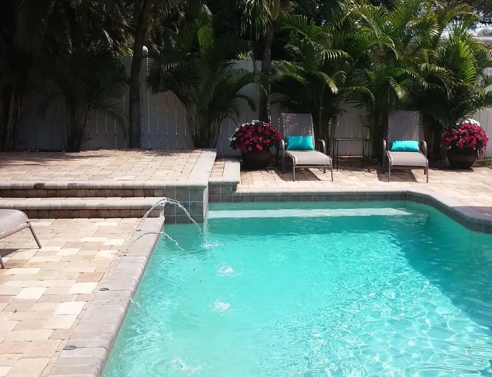 Local yard maintenance in Daytona Beach, FL by Locklear Landscaping