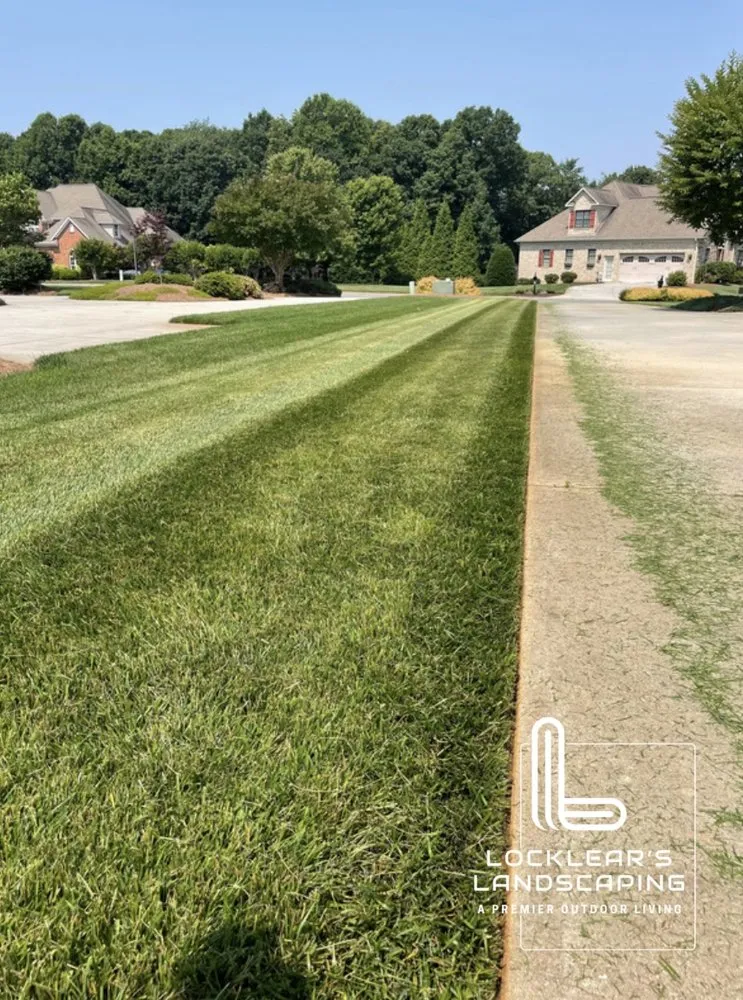 Custom outdoor landscaping in Wilmington, NC by Locklear's Landscaping